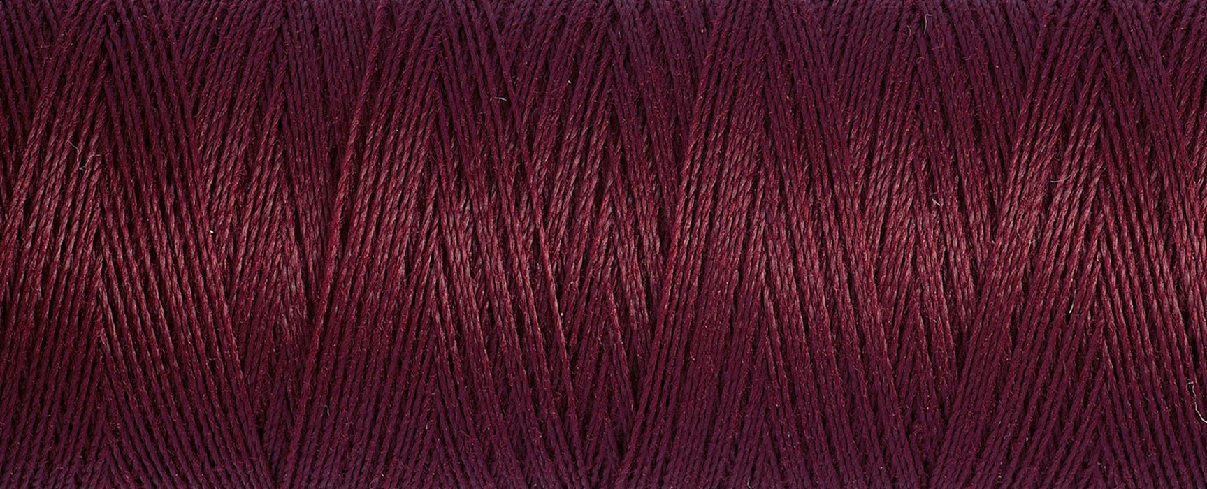 369 Mulberry - Gütermann Sew All rPET Thread 100m - sewecofabrics