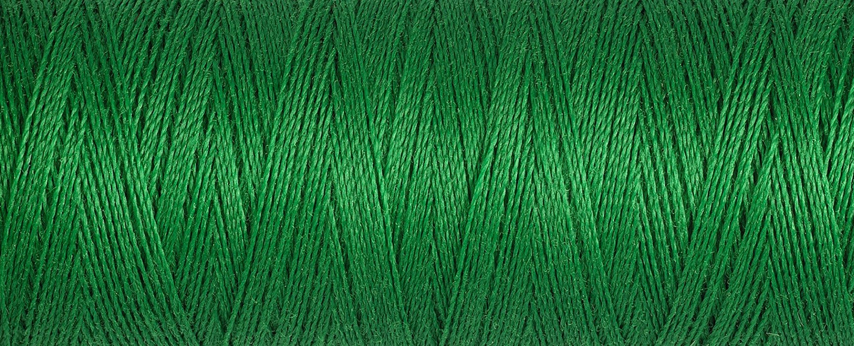396 Lucky Green - Gütermann Sew All rPET Thread 100m - sewecofabrics
