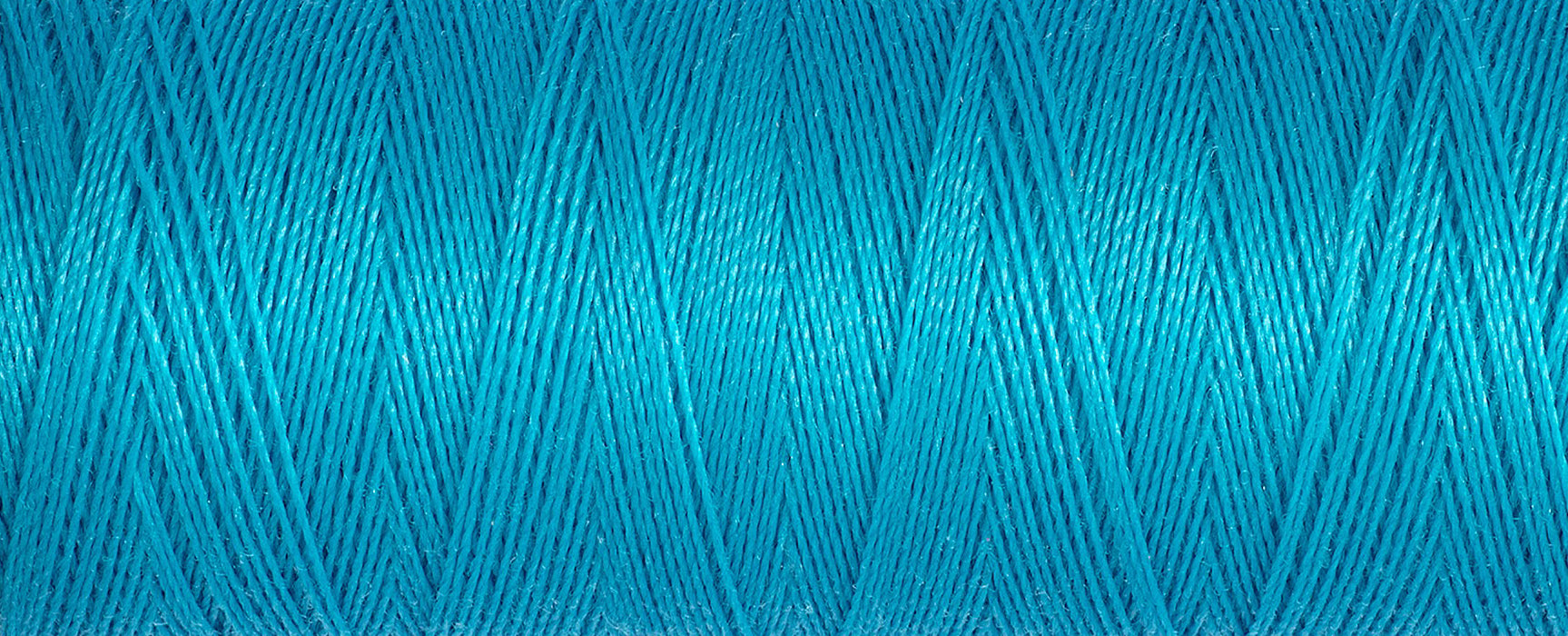 736 Cyan - Gütermann Sew All rPET Thread 100m