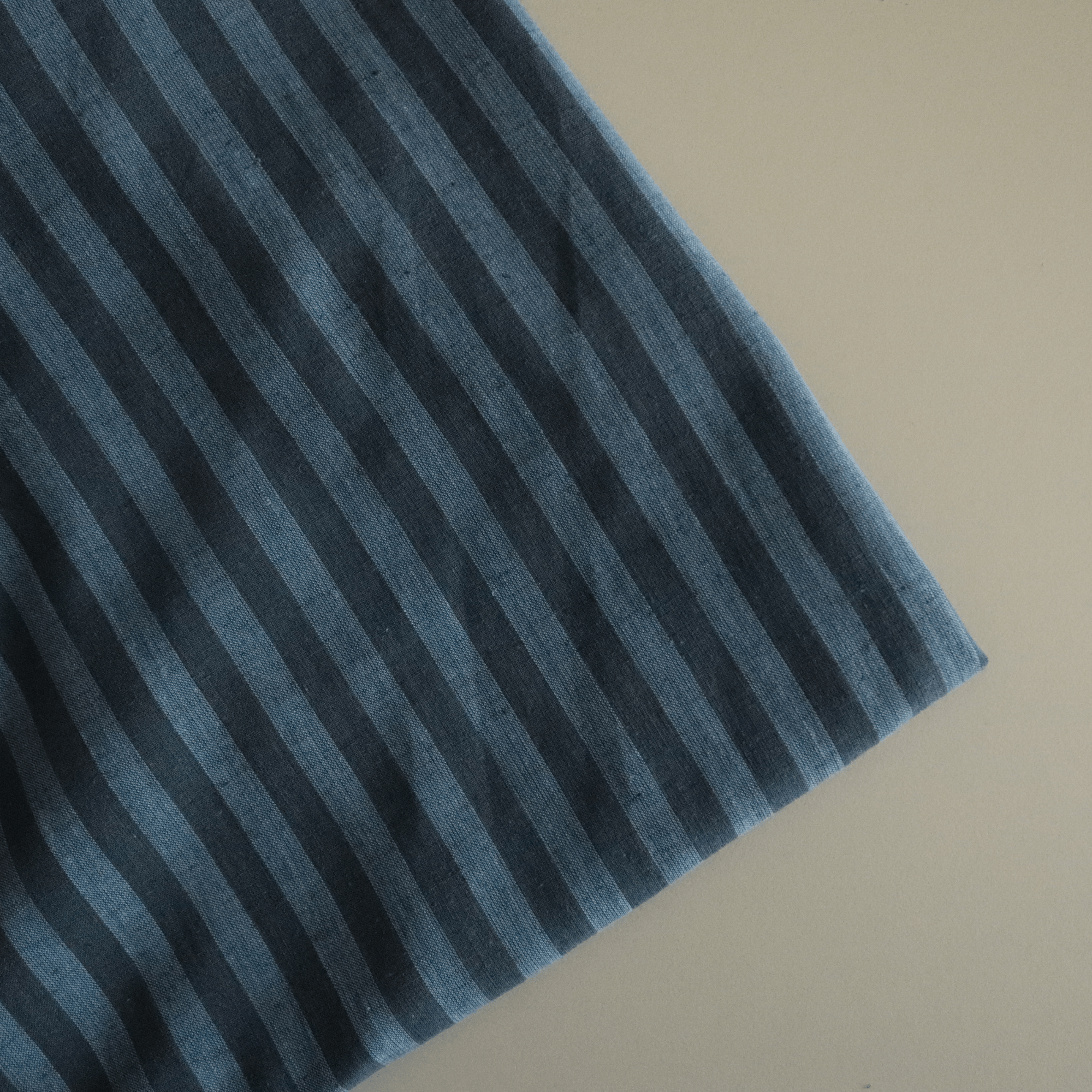 Boxer Bow Shorts PROJECT KIT in Tully Cotton Linen - sewecofabrics