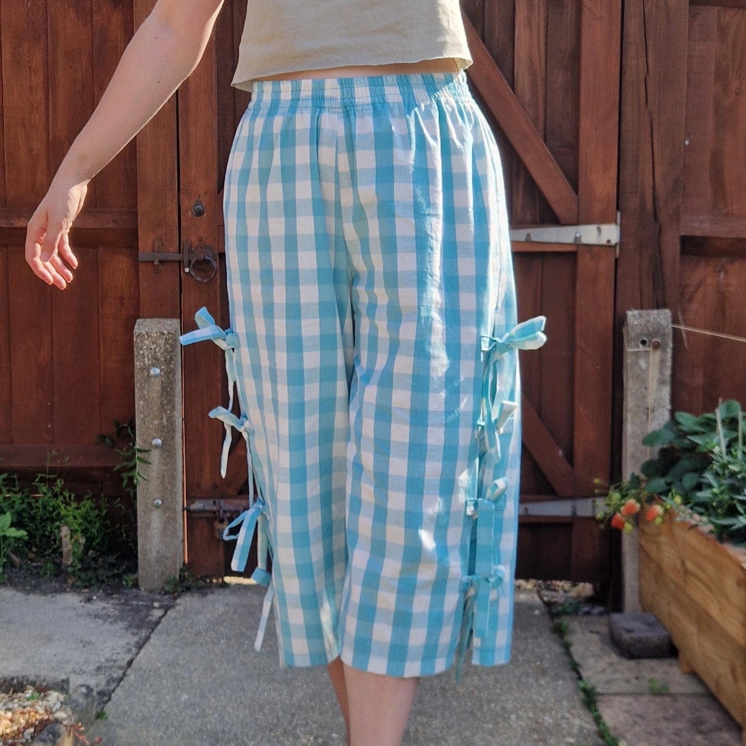 Rosie's Review: Boxer Bow Shorts - Hacked Sewing Pattern - sewecofabrics