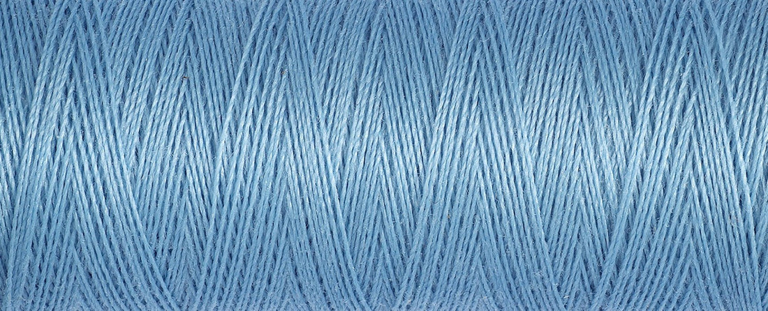 143 Baby Blue - Gütermann Sew All rPET Thread 100m - sewecofabrics