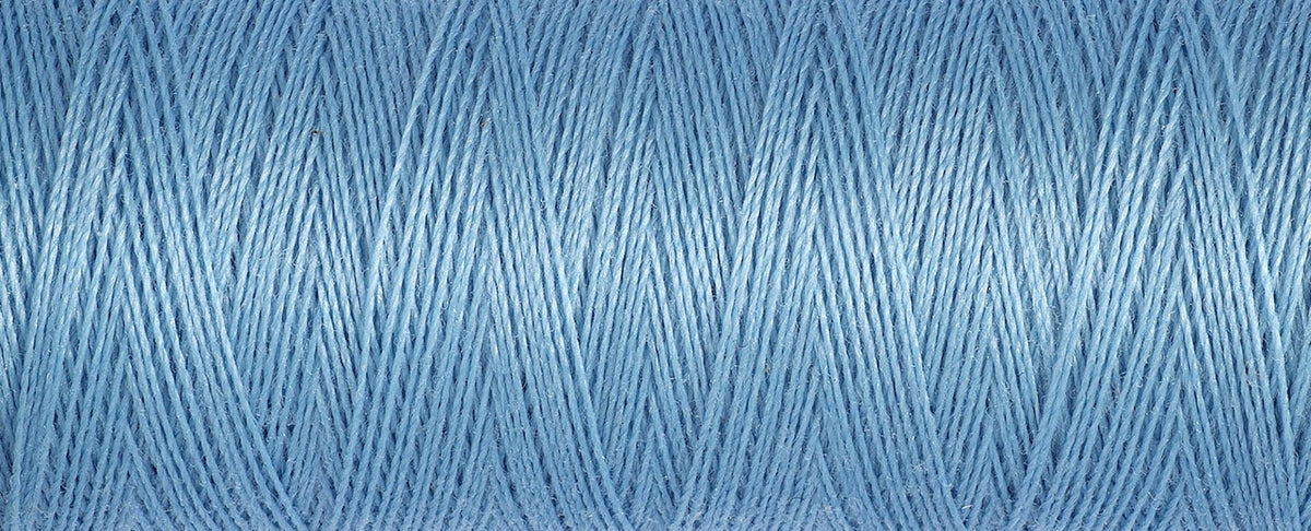 143 Baby Blue - Gütermann Sew All rPET Thread 100m - sewecofabrics