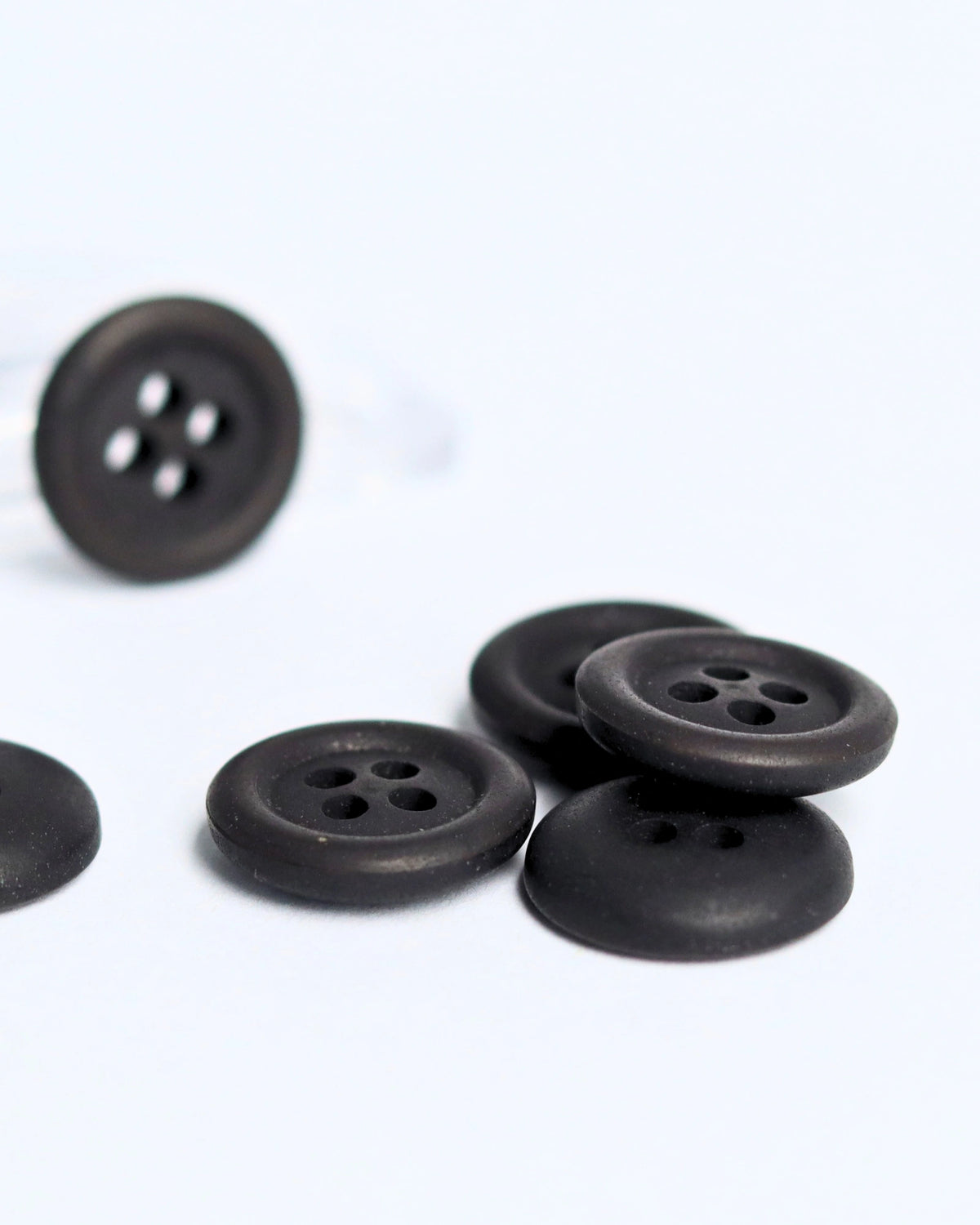 15mm Hemp Button, Black