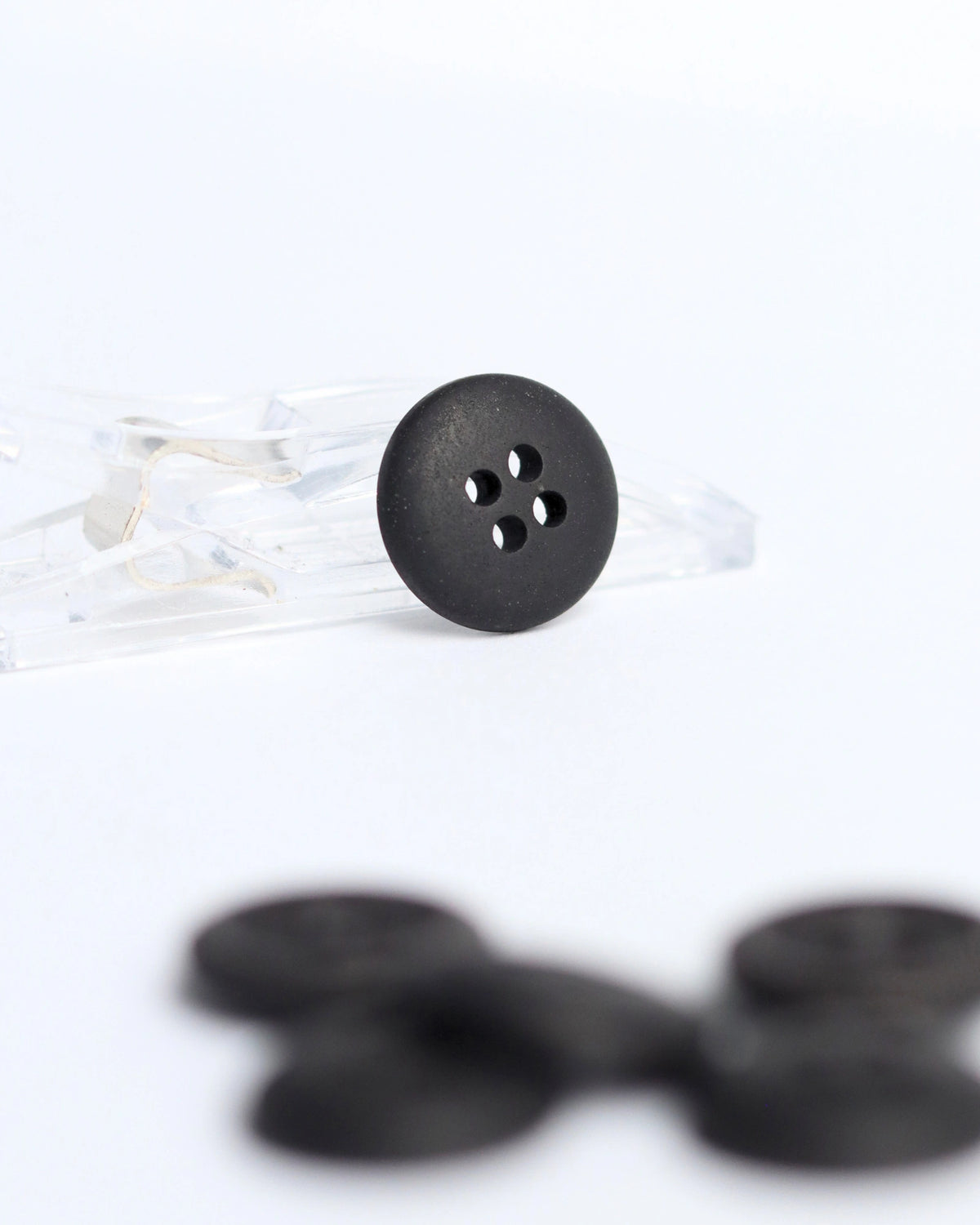 15mm Hemp Button, Black