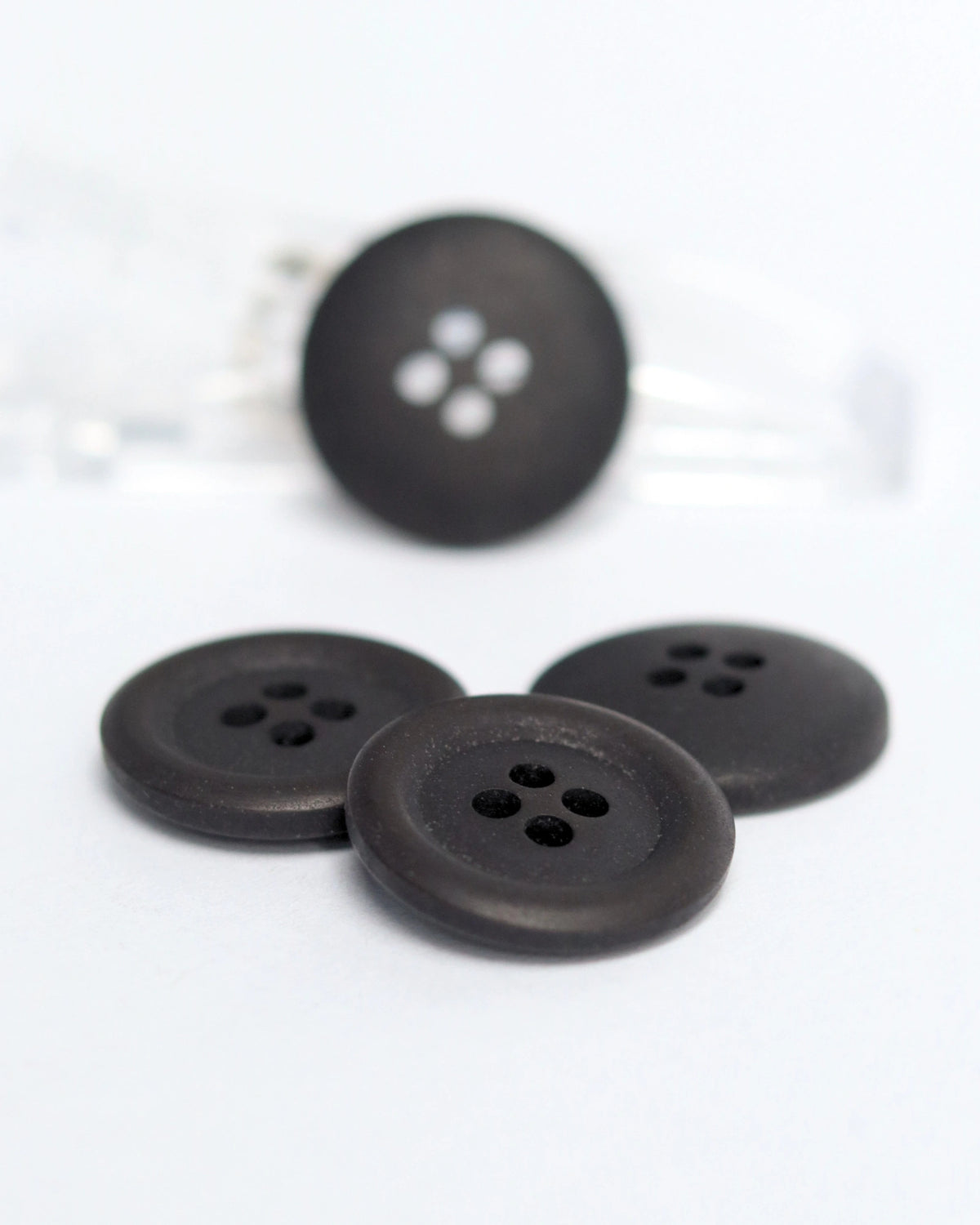 20mm Hemp Button, Black