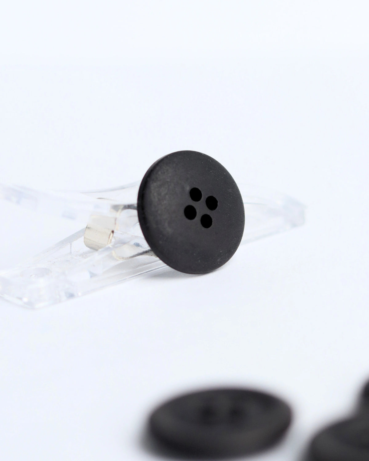 20mm Hemp Button, Black