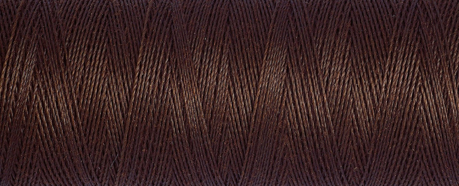 694 Brunette - Gütermann Sew All rPET Thread 100m - sewecofabrics