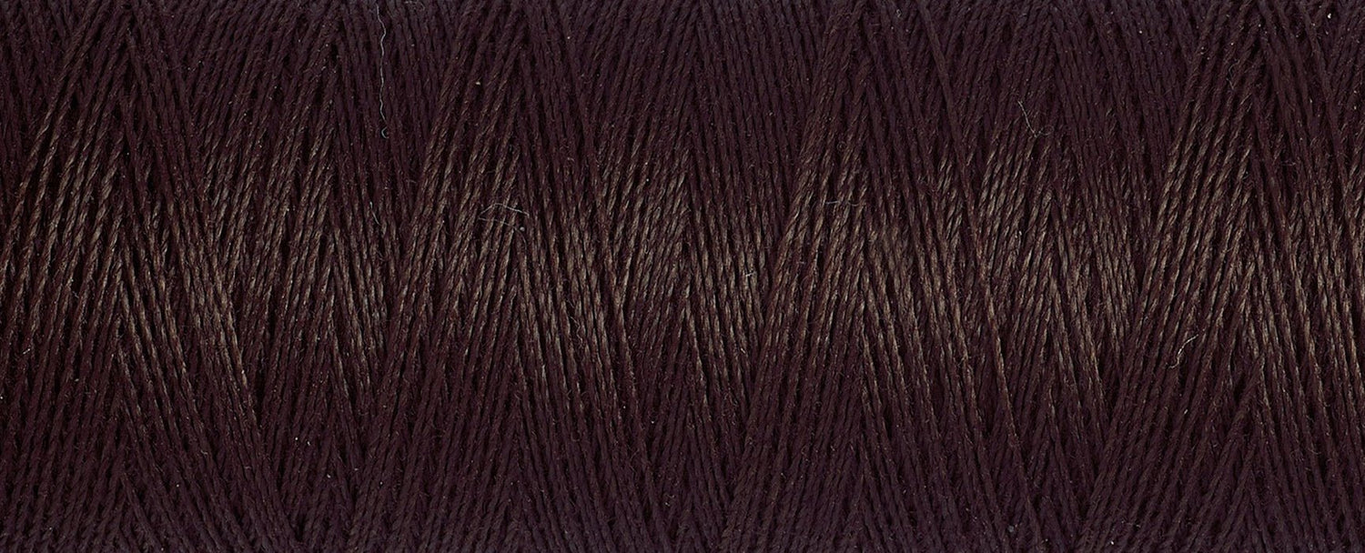 696 Mohogany - Gütermann Sew All rPET Thread 100m - sewecofabrics