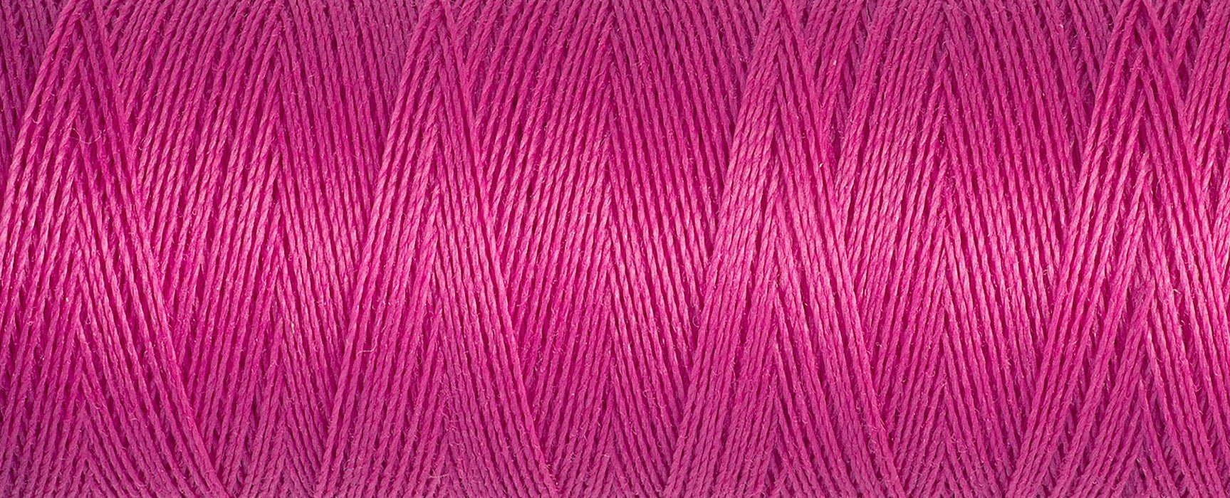 733 Hot Pink - Gütermann Sew All rPET Thread 100m - sewecofabrics