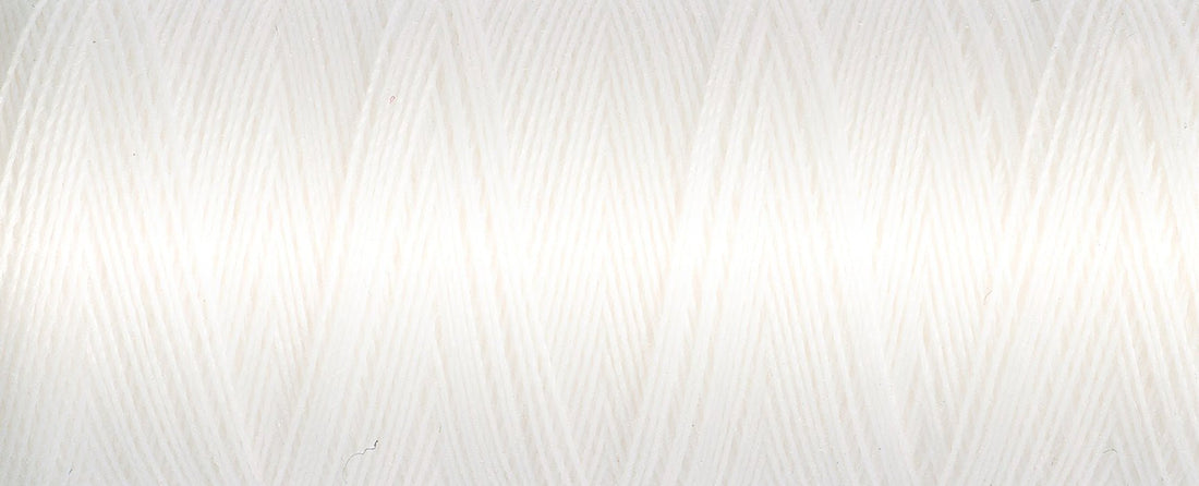 800 White - Gütermann Sew All rPET Thread 100m - sewecofabrics