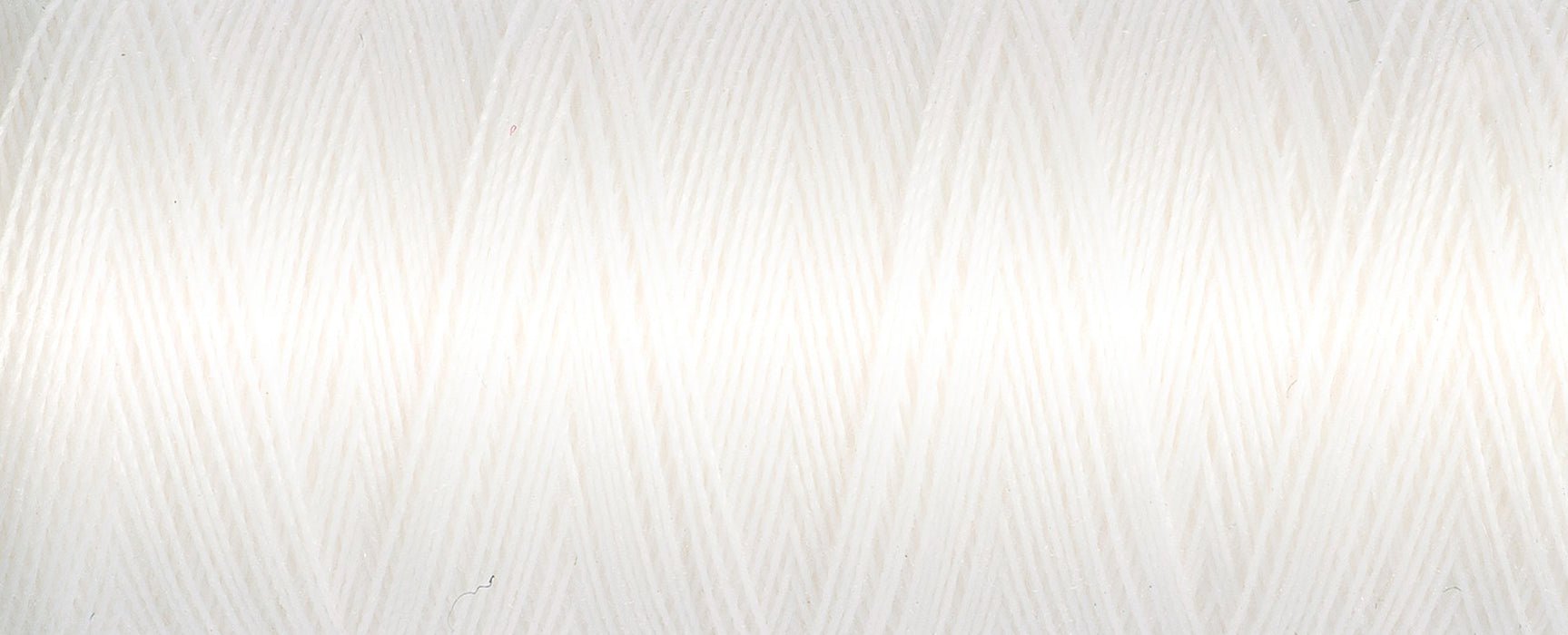 800 White - Gütermann Sew All rPET Thread 100m - sewecofabrics