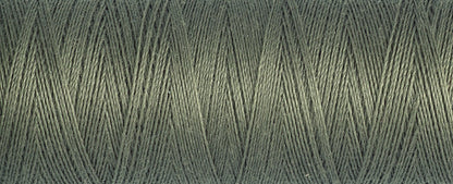 824 Kelp - Gütermann Sew All rPET Thread 100m - sewecofabrics