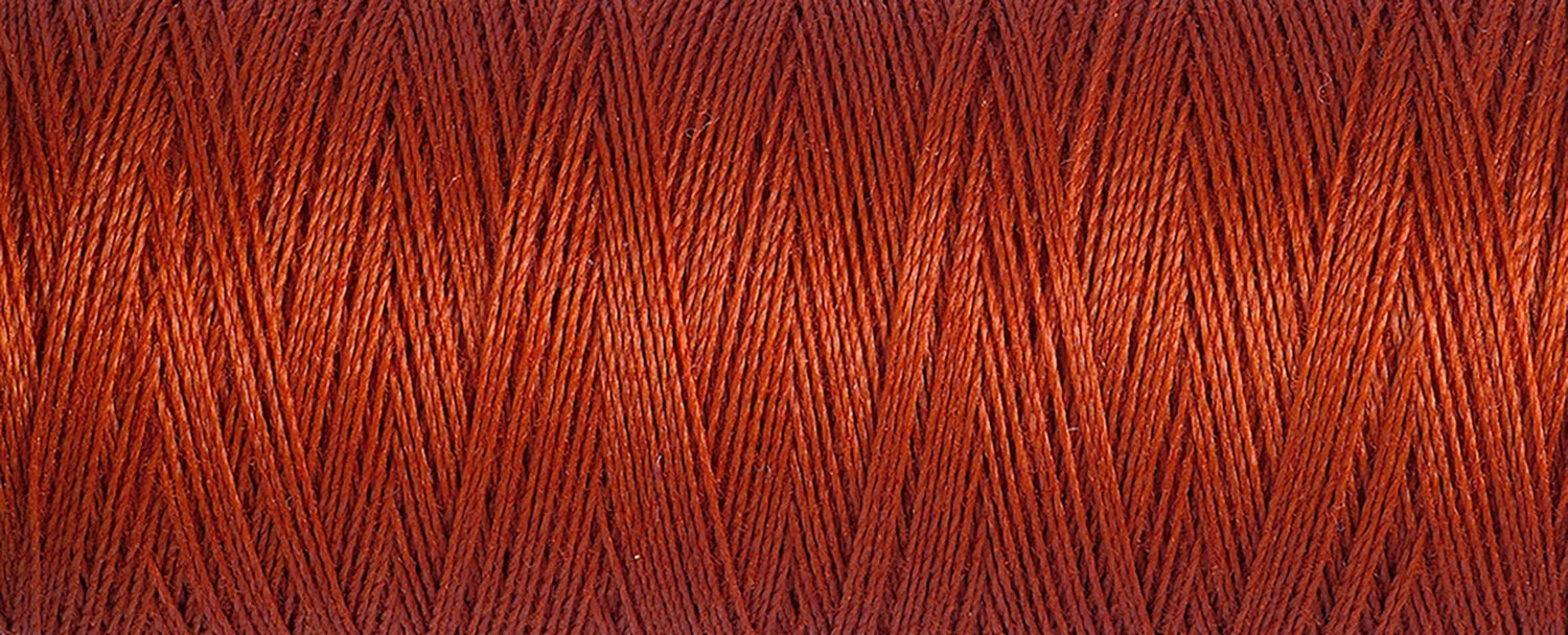 837 Brick - Gútermann Sew All rPET Thread 100m - sewecofabrics