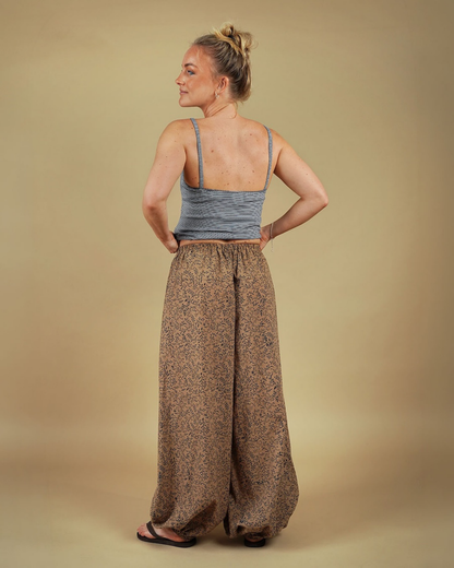 Bubble Pants, Sewing Pattern from Wardrobe By Me (Paper)