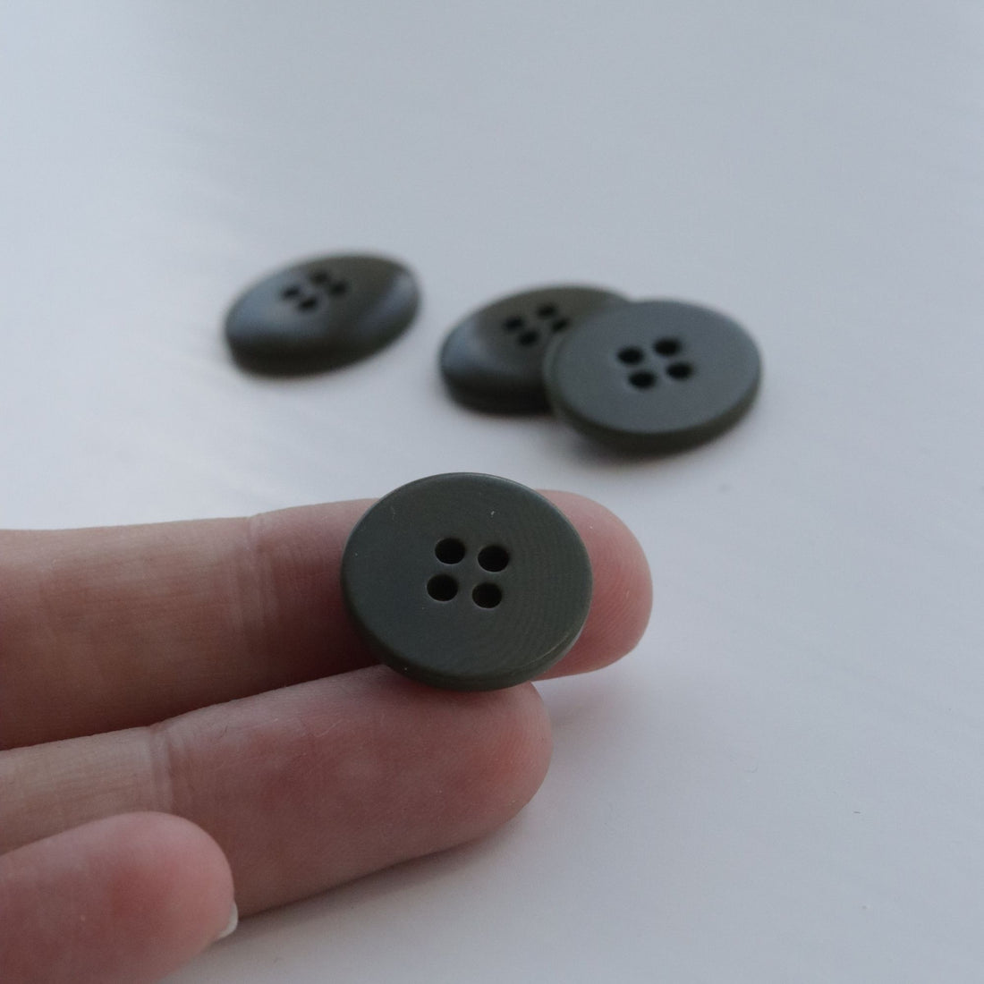 18mm Corozo Button - Khaki