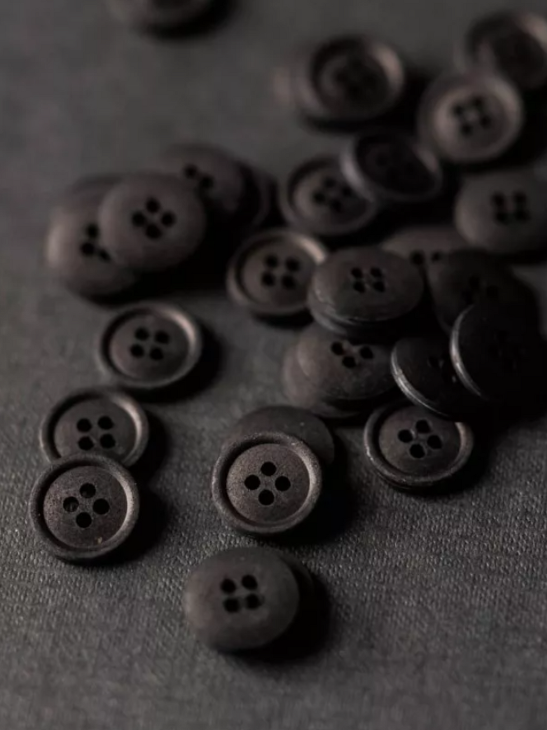 11mm Cotton Buttons - Merchant &amp; Mills - Black