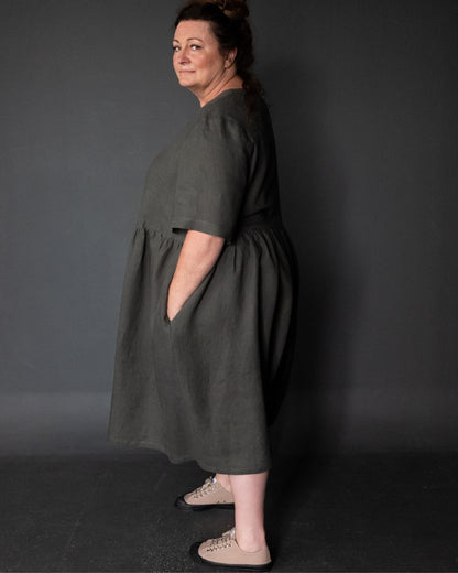 Ellis &amp; Hattie Dress, Sewing Pattern by Merchant &amp; Mills (Paper)