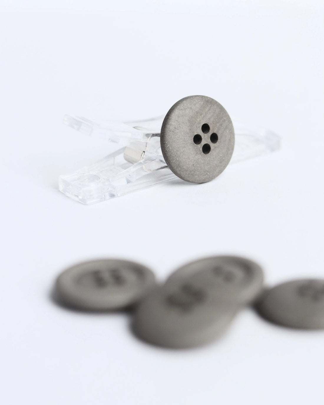 20mm Hemp Button, Grey