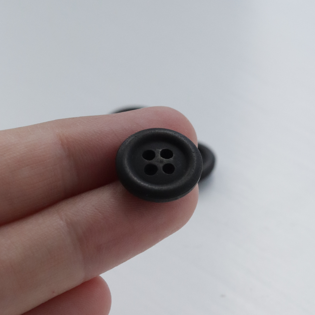 15mm Hemp Button - Black