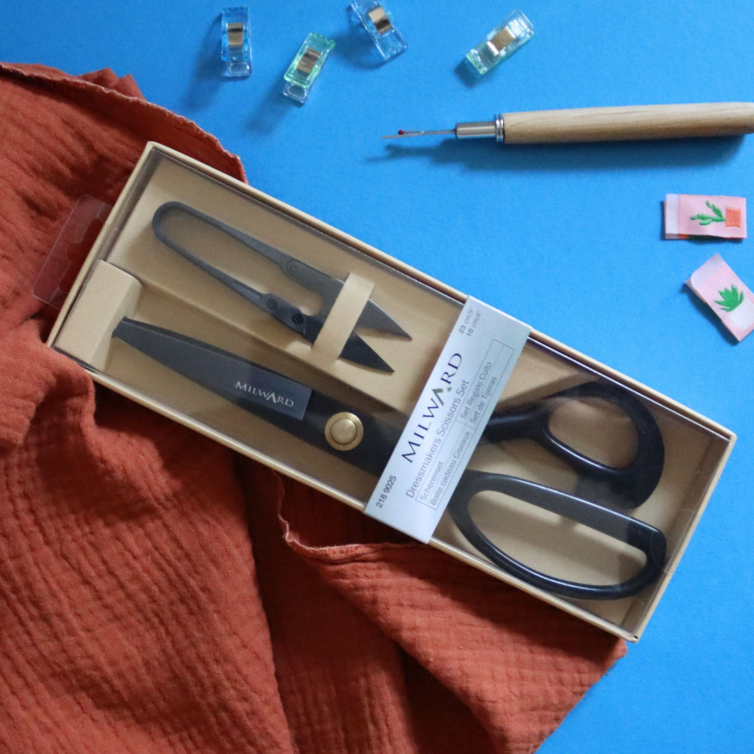 Scissors &amp; Snips - Sewing Supplies - Gift Set