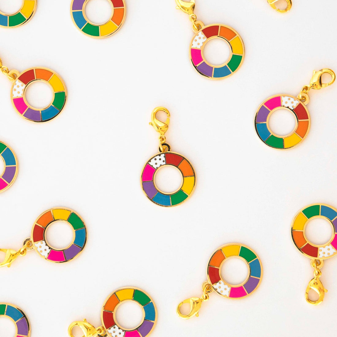 Colour Wheel Zipper Charm - sewecofabrics