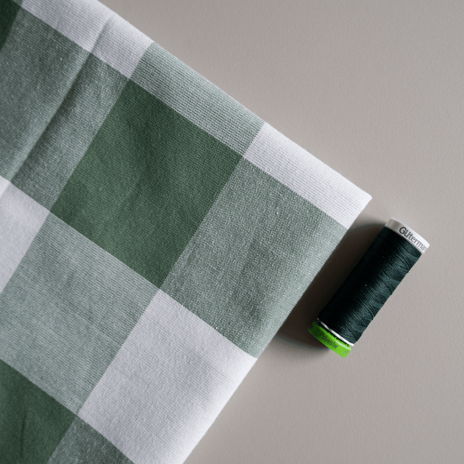 Cotton - Large Green Gingham Check - Fabric - sewecofabrics