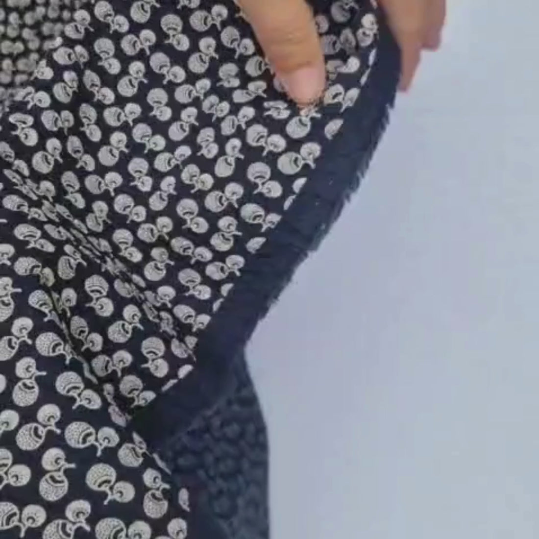 Organic Cotton Japanese Seersucker Fabric - Navy Nut